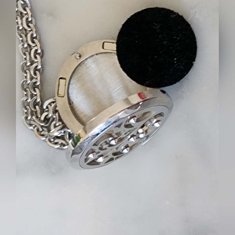 Personal Aromatherapy Diffuser Necklace Locket Tr… - image 5